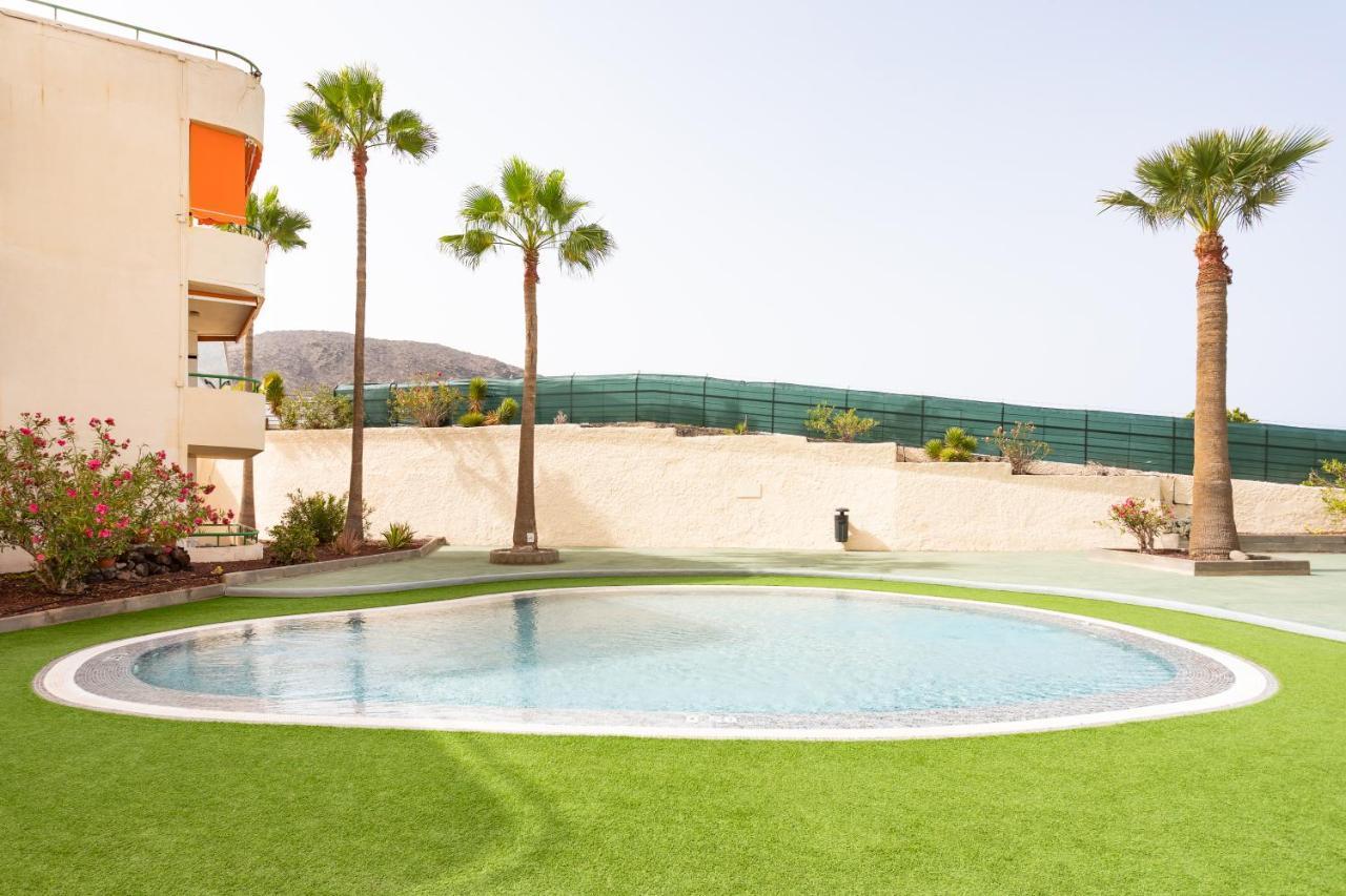 Soleado Apartamento Vistas Al Mar Los Cristianos Los Cristianos  Eksteriør billede